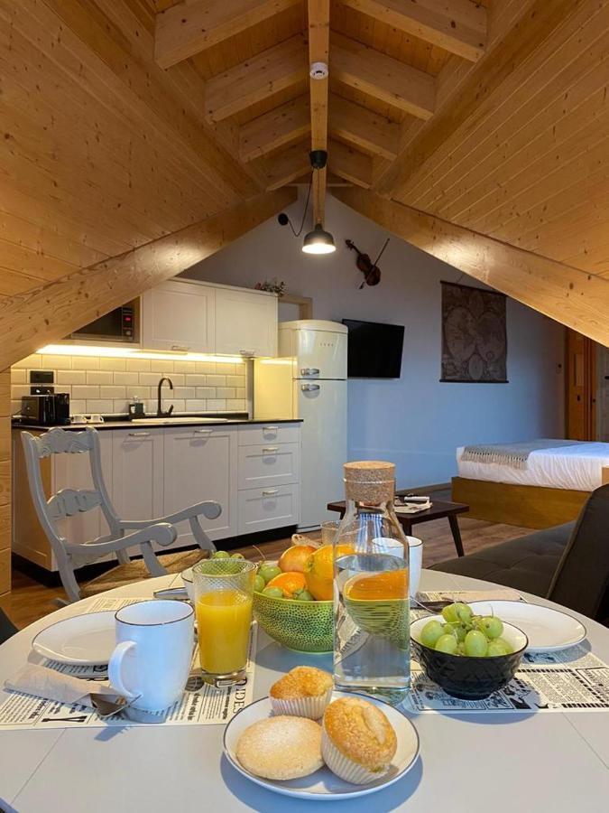 Apartamentos La Casina De Los Musicos Siero Kültér fotó