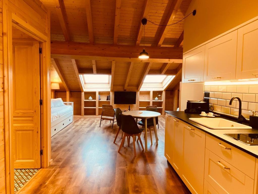 Apartamentos La Casina De Los Musicos Siero Kültér fotó